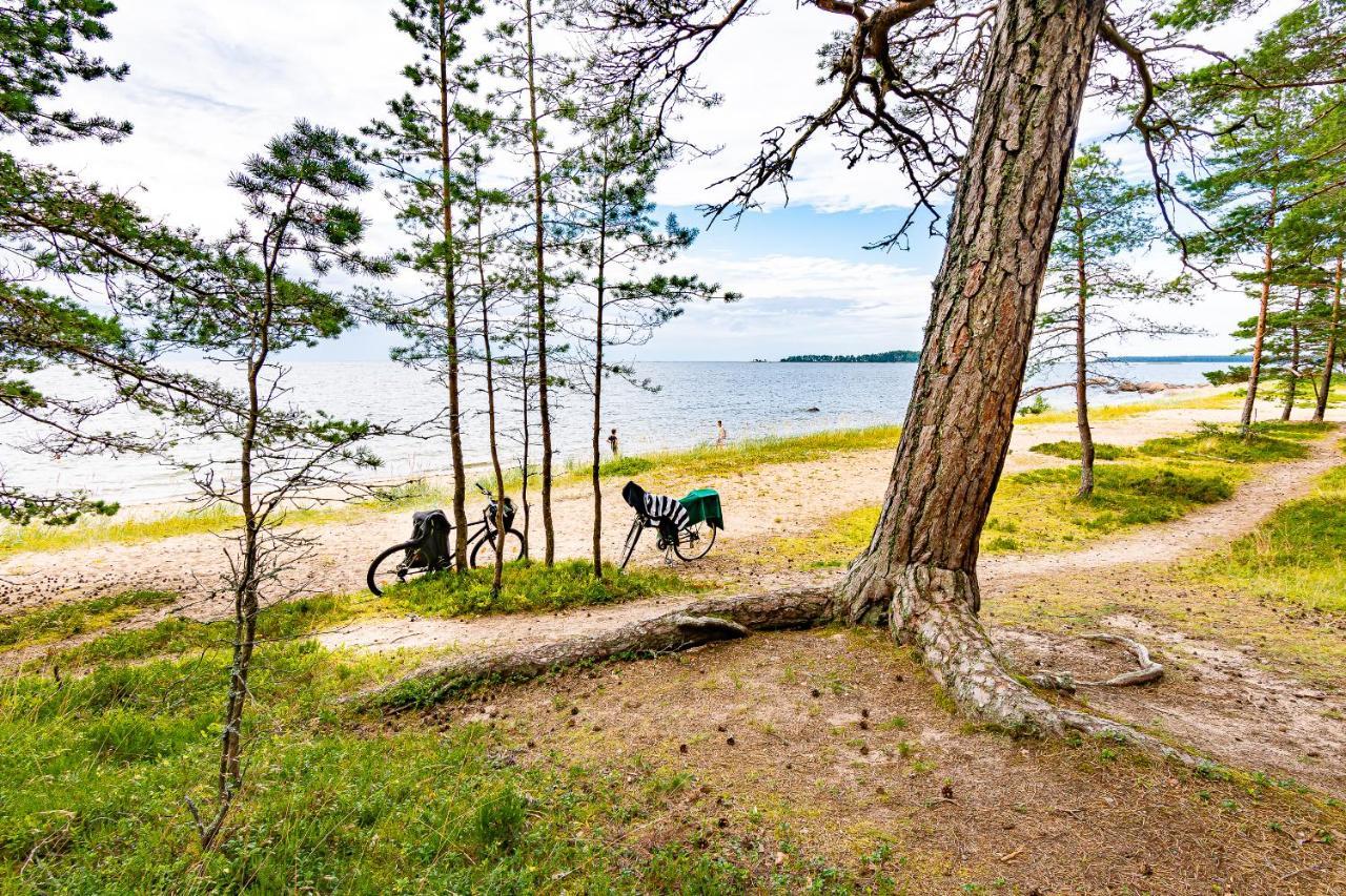 Käsmu Spring Stone Pensionat Exteriör bild